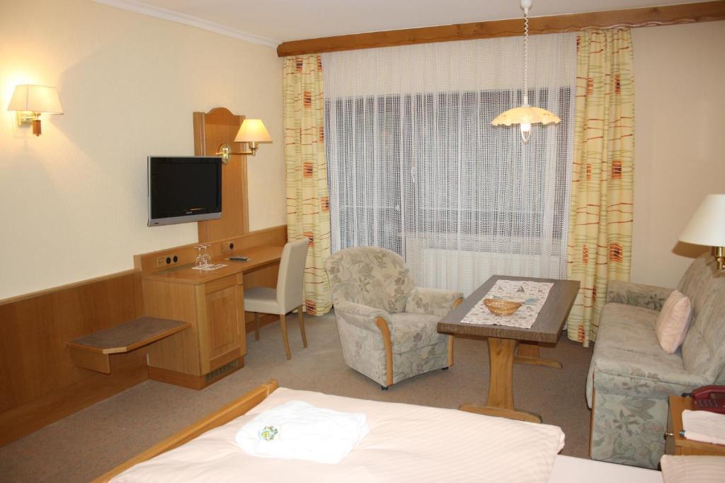 Wald-Hotel Heppe Dammbach Zimmer foto