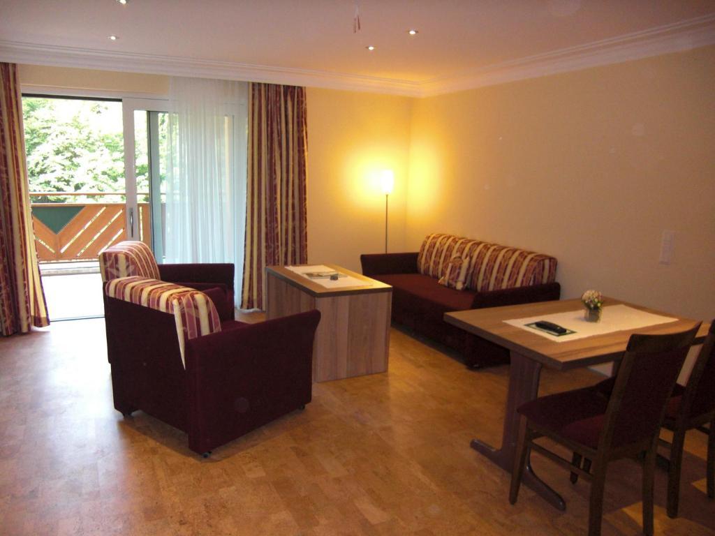 Wald-Hotel Heppe Dammbach Zimmer foto