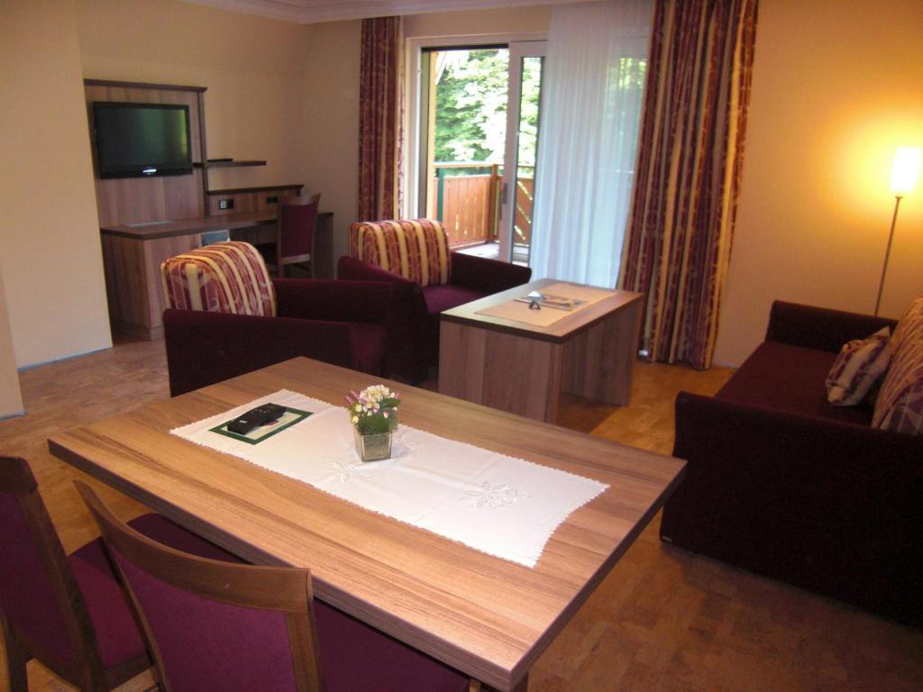 Wald-Hotel Heppe Dammbach Zimmer foto